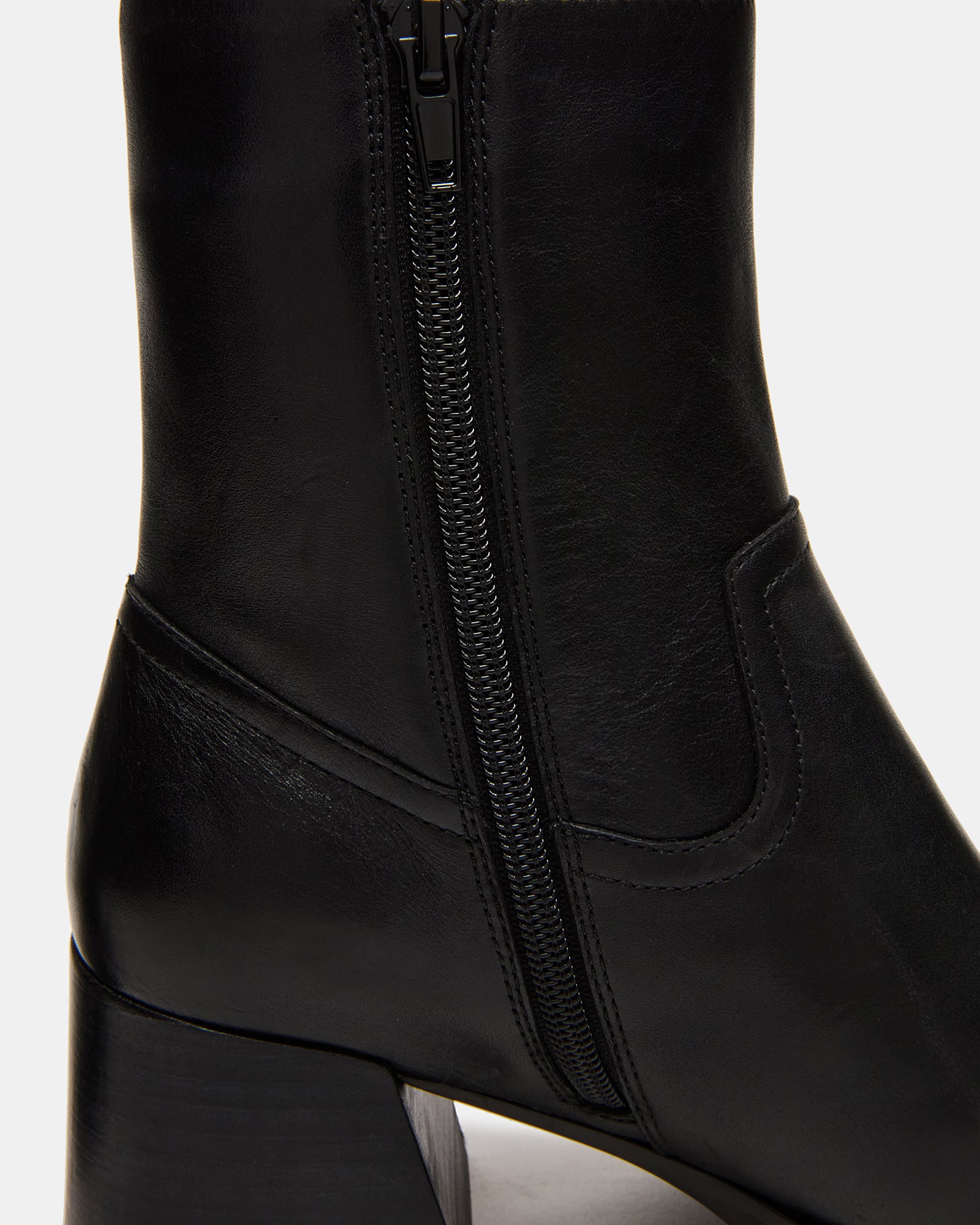 LATCHES BLACK LEATHER